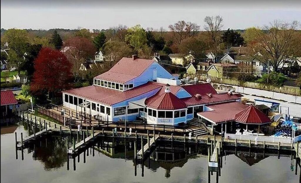Foxy's Harbor Grille on the St. Michaels Harbor